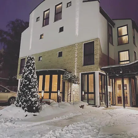 Hotel Safranberg & Sauna 3*