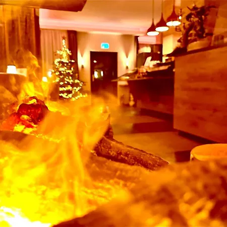 Hotel Safranberg & Sauna 3*