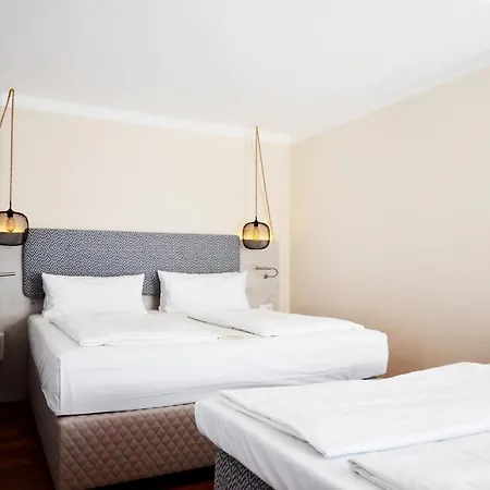 Hotel Safranberg & Sauna Ulm