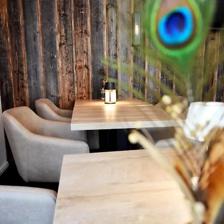 Safranberg & Sauna Hotel 3*