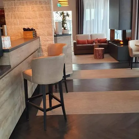 Safranberg & Sauna Hotel 3*