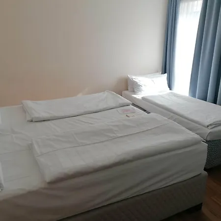 Safranberg & Sauna Hotel 3*