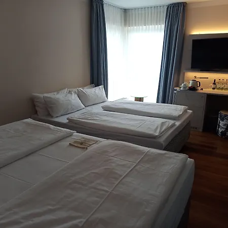 Safranberg & Sauna 3*