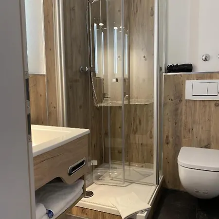 Hotel Safranberg & Sauna 3*