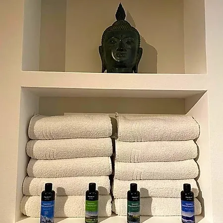 Safranberg & Sauna 3*