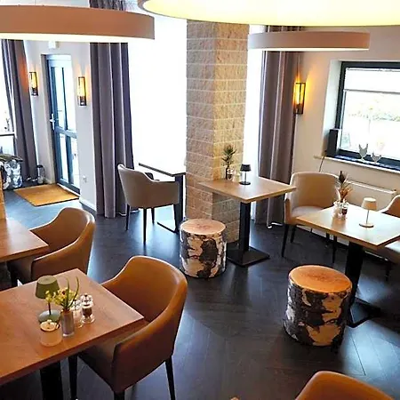 Safranberg & Sauna 호텔 3*